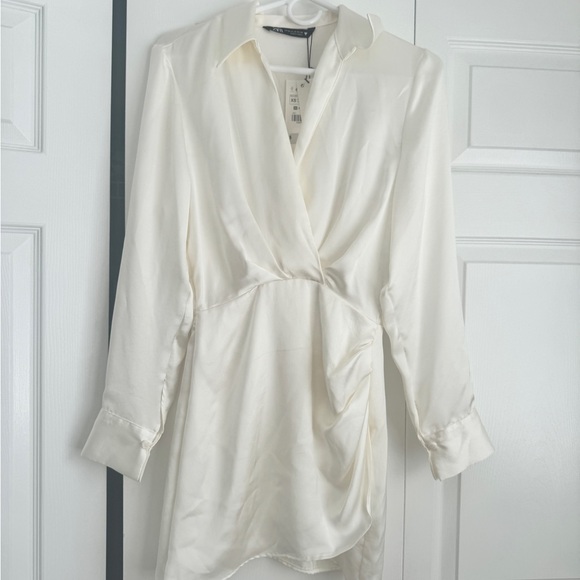NWT Zara satin effect mini dress - Picture 2 of 5